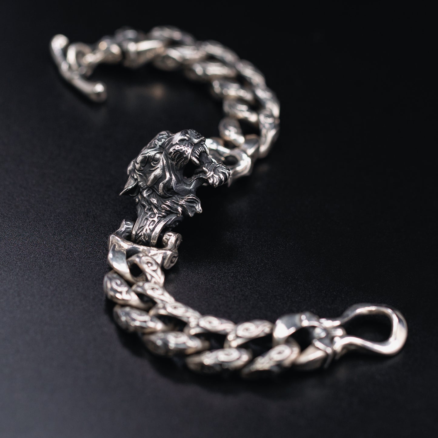 Tiger Head Silver Bracelet