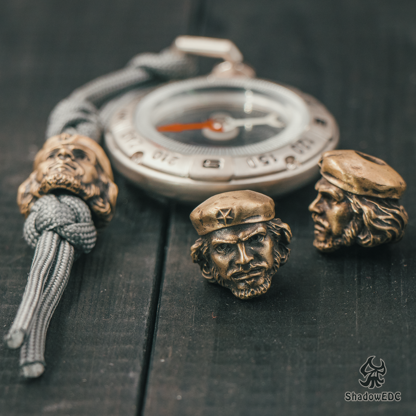 Che Guevara Paracord Bead for Knife, lanyard Pendants,custom beads,550 Paracord, Bracelet beads, and EDC Gears, ShadowEDC DIY Outdoor Survival Tool Accessories