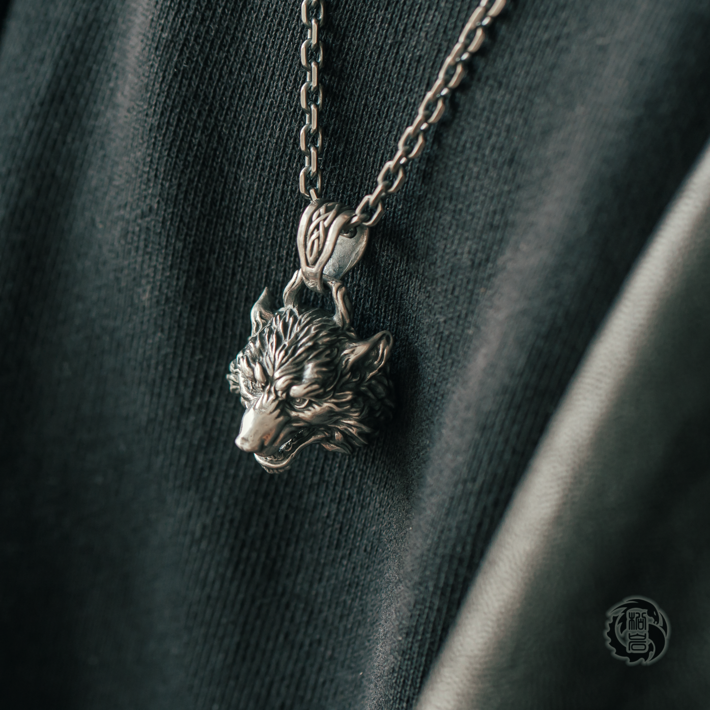 Wolf Silver Pendant