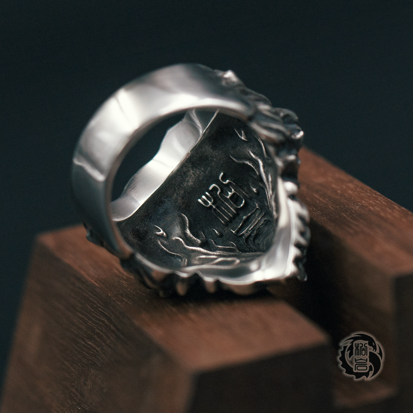 Silver Lion Ring