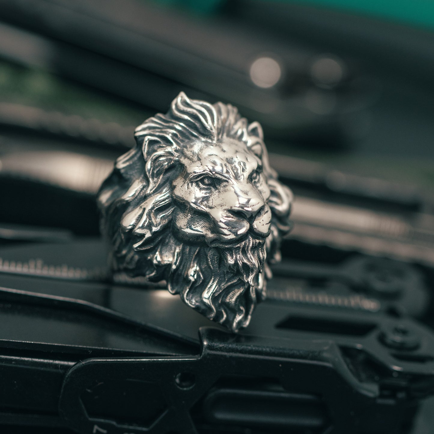 Silver Lion Ring