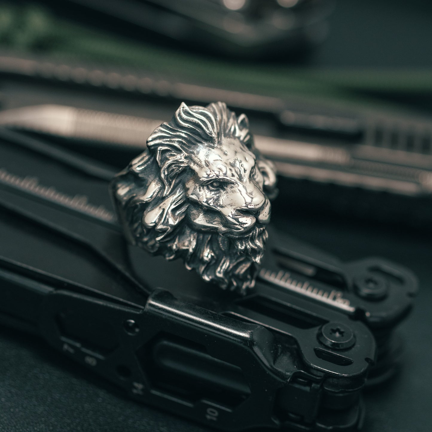 Silver Lion Ring