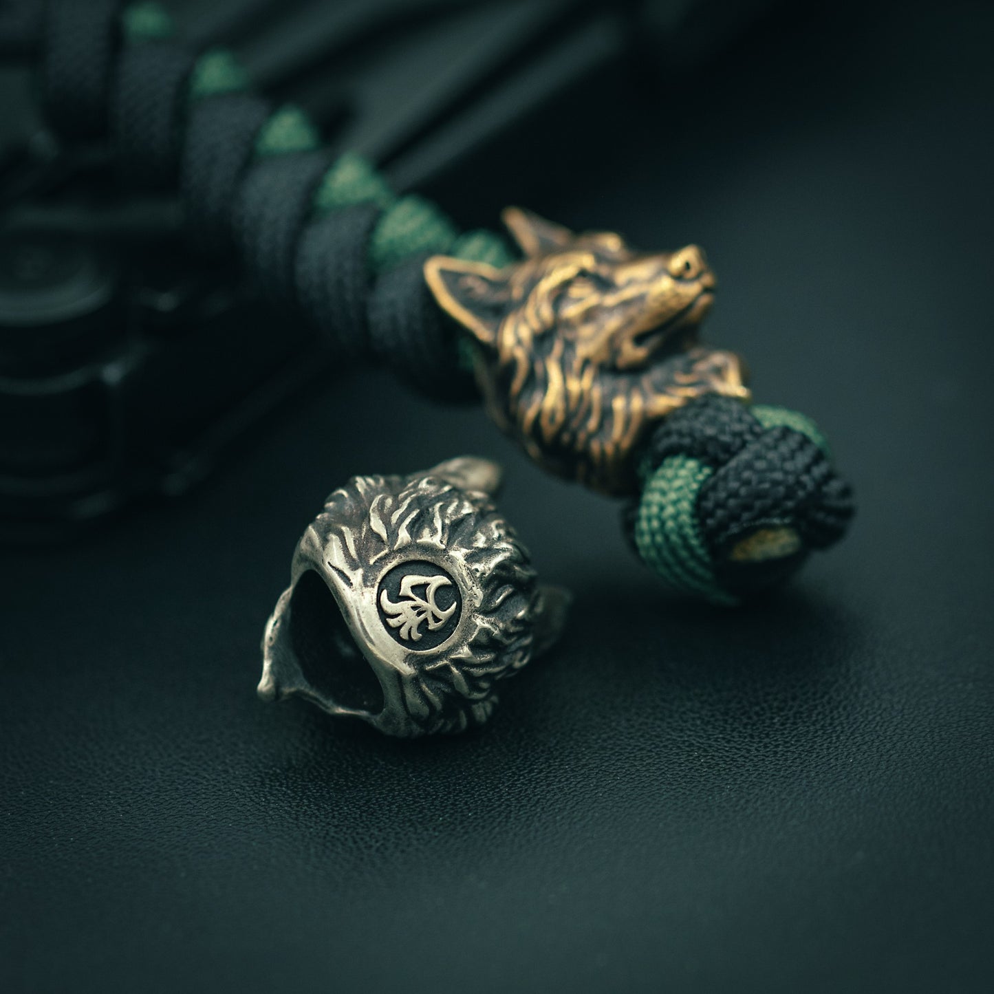 Wolf Paracord Bead