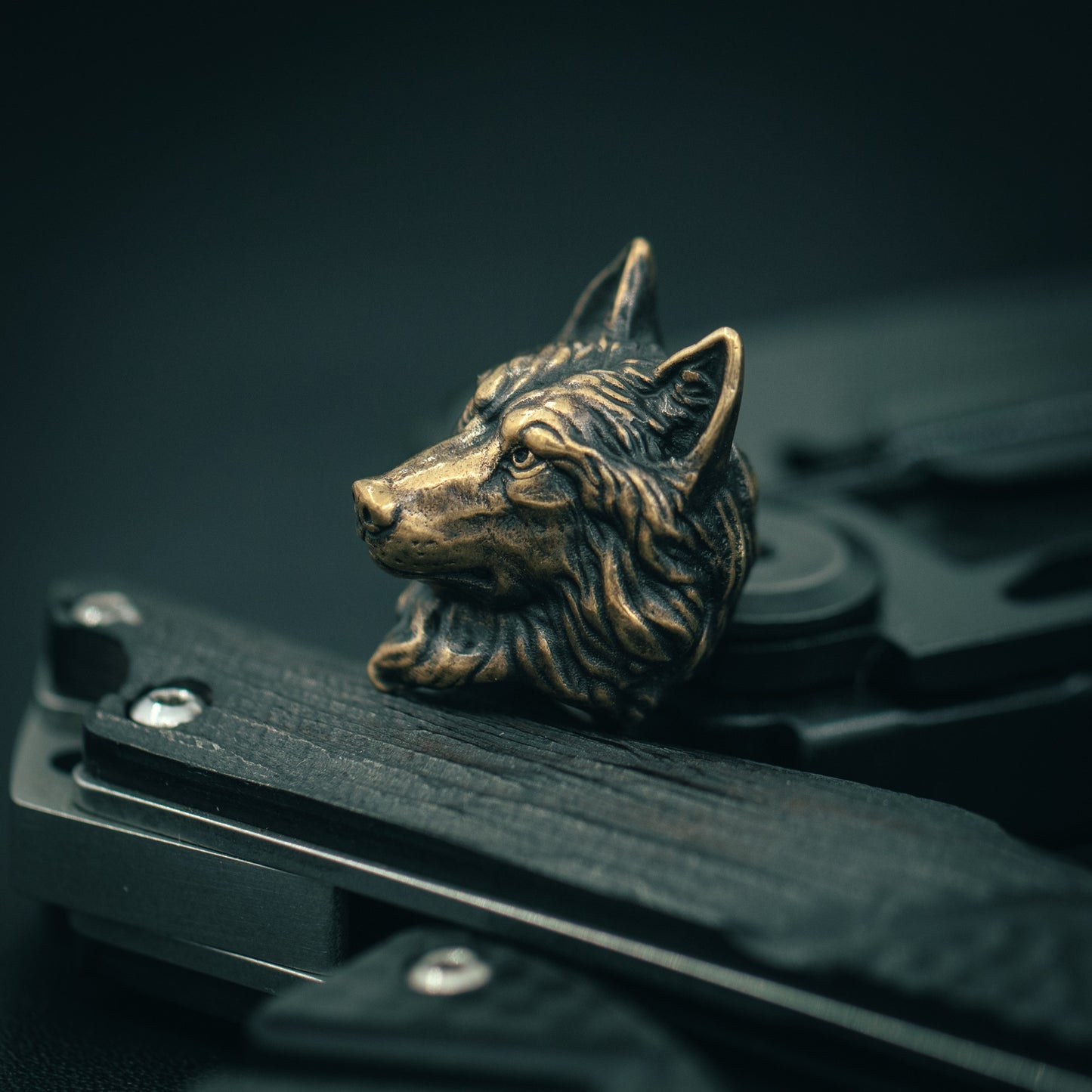 Wolf Paracord Bead
