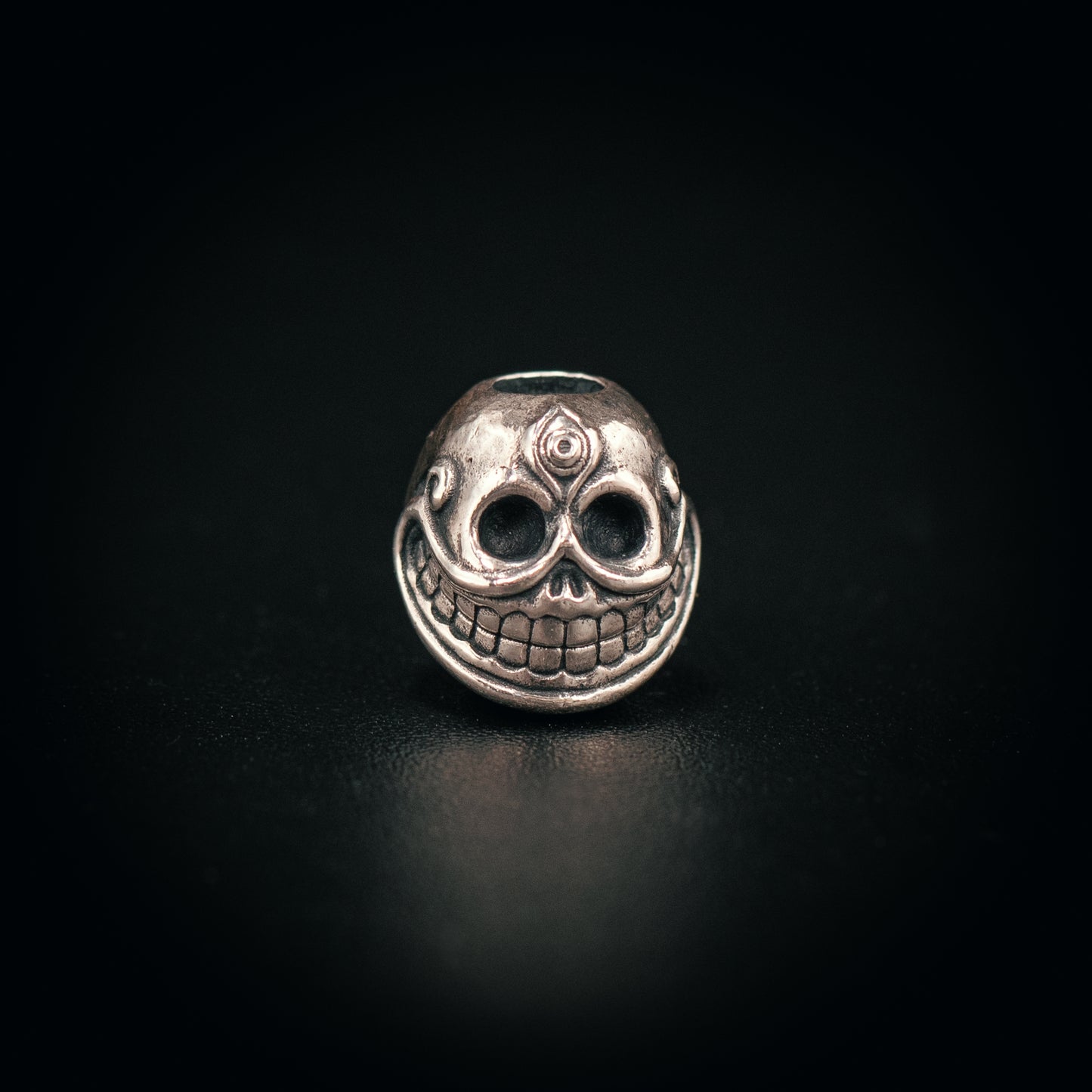 Skull_B Paracord Bead for Knife, lanyard Pendants,custom beads,550 Paracord, Bracelet beads, and EDC Gears, ShadowEDC DIY Outdoor Survival Tool Accessories