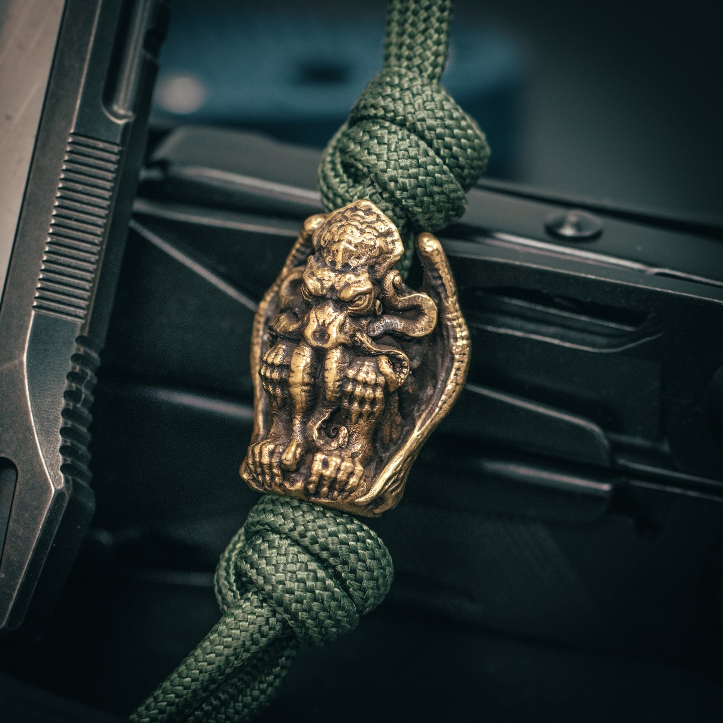 The Myth of Cthulhu Octopus Paracord Bead for Knife, lanyard Pendants,custom beads,550 Paracord, Bracelet beads, and EDC Gears, ShadowEDC DIY Outdoor Survival Tool Accessories