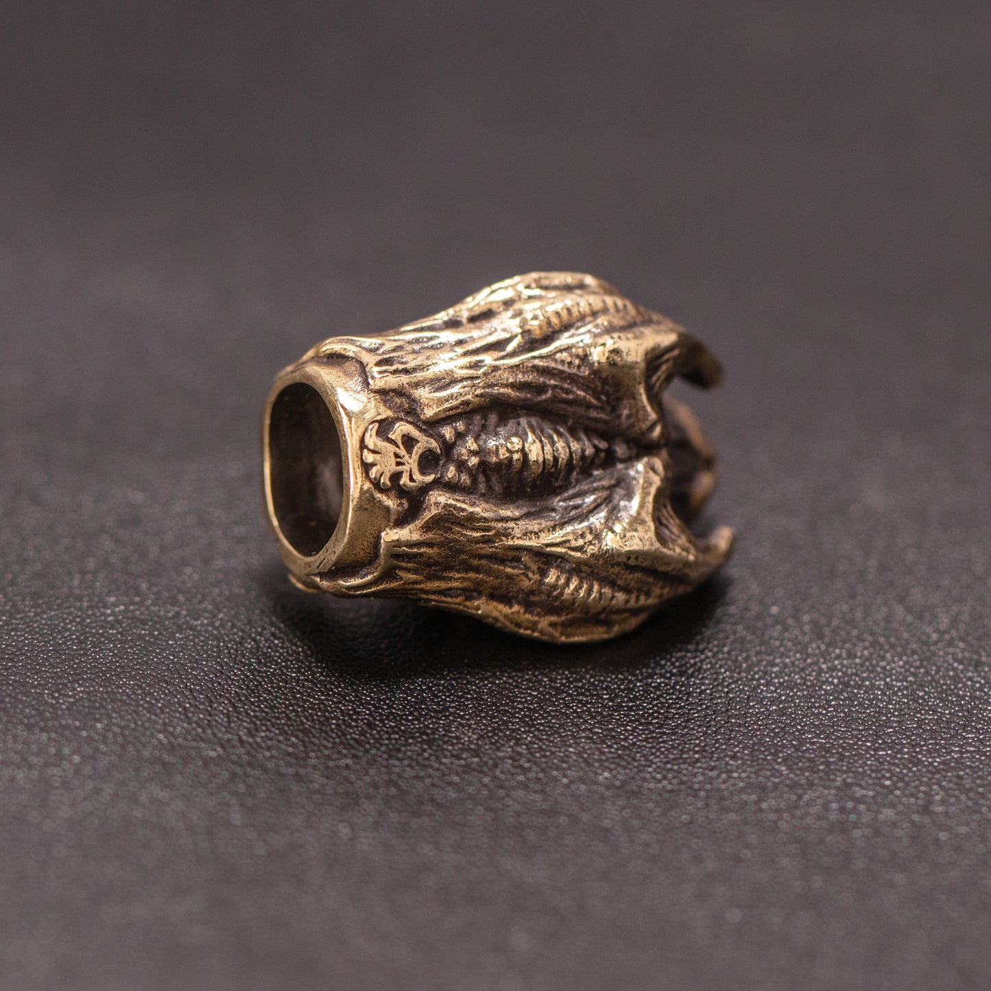 The Myth of Cthulhu Octopus Paracord Bead for Knife, lanyard Pendants,custom beads,550 Paracord, Bracelet beads, and EDC Gears, ShadowEDC DIY Outdoor Survival Tool Accessories