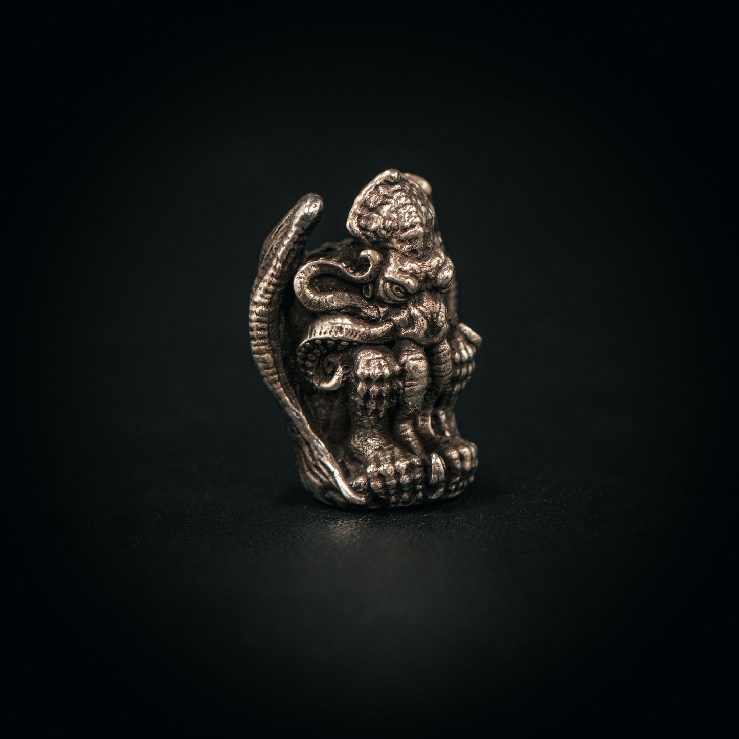 The Myth of Cthulhu Octopus Paracord Bead for Knife, lanyard Pendants,custom beads,550 Paracord, Bracelet beads, and EDC Gears, ShadowEDC DIY Outdoor Survival Tool Accessories