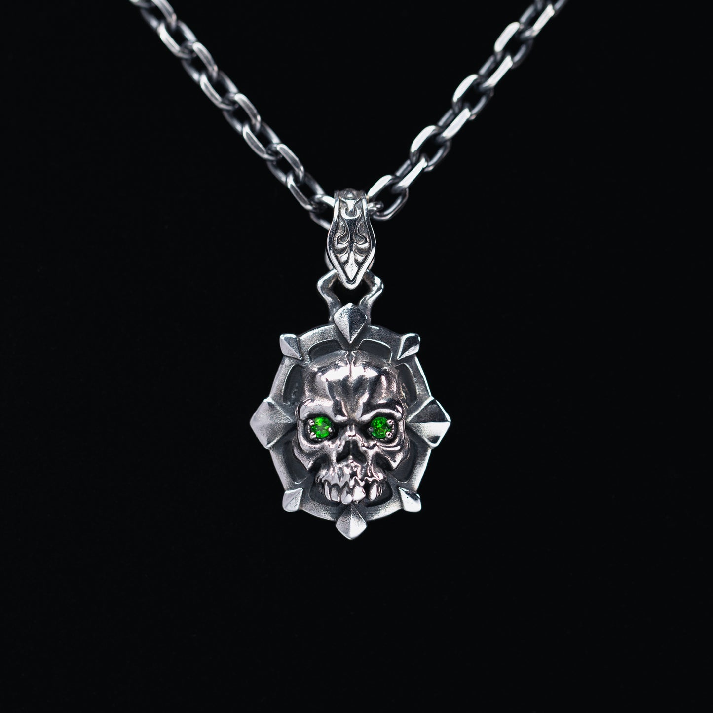 Skull Pendant Necklace