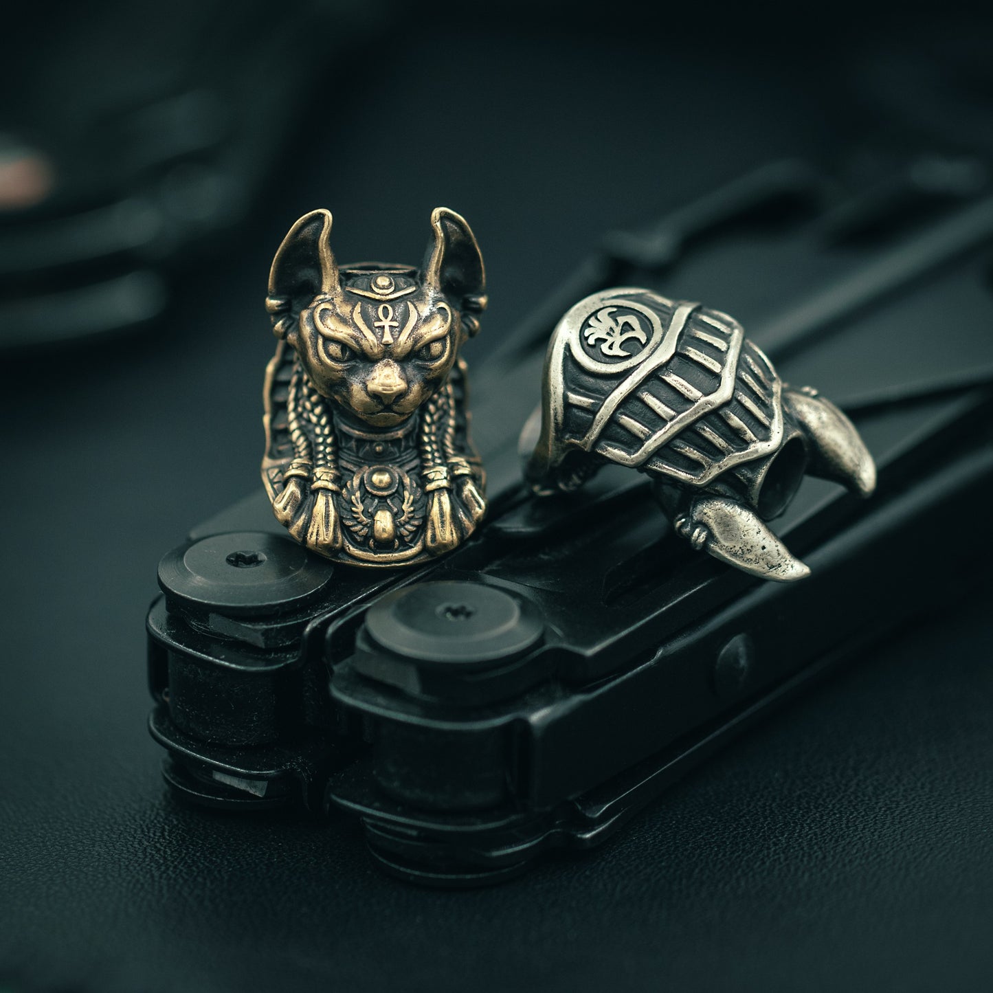 Handcrafted Bastet Egyptian Goddess paracord bead, symbolizing protection and power. Perfect for EDC gear, tactical lanyards, and survival accessories.