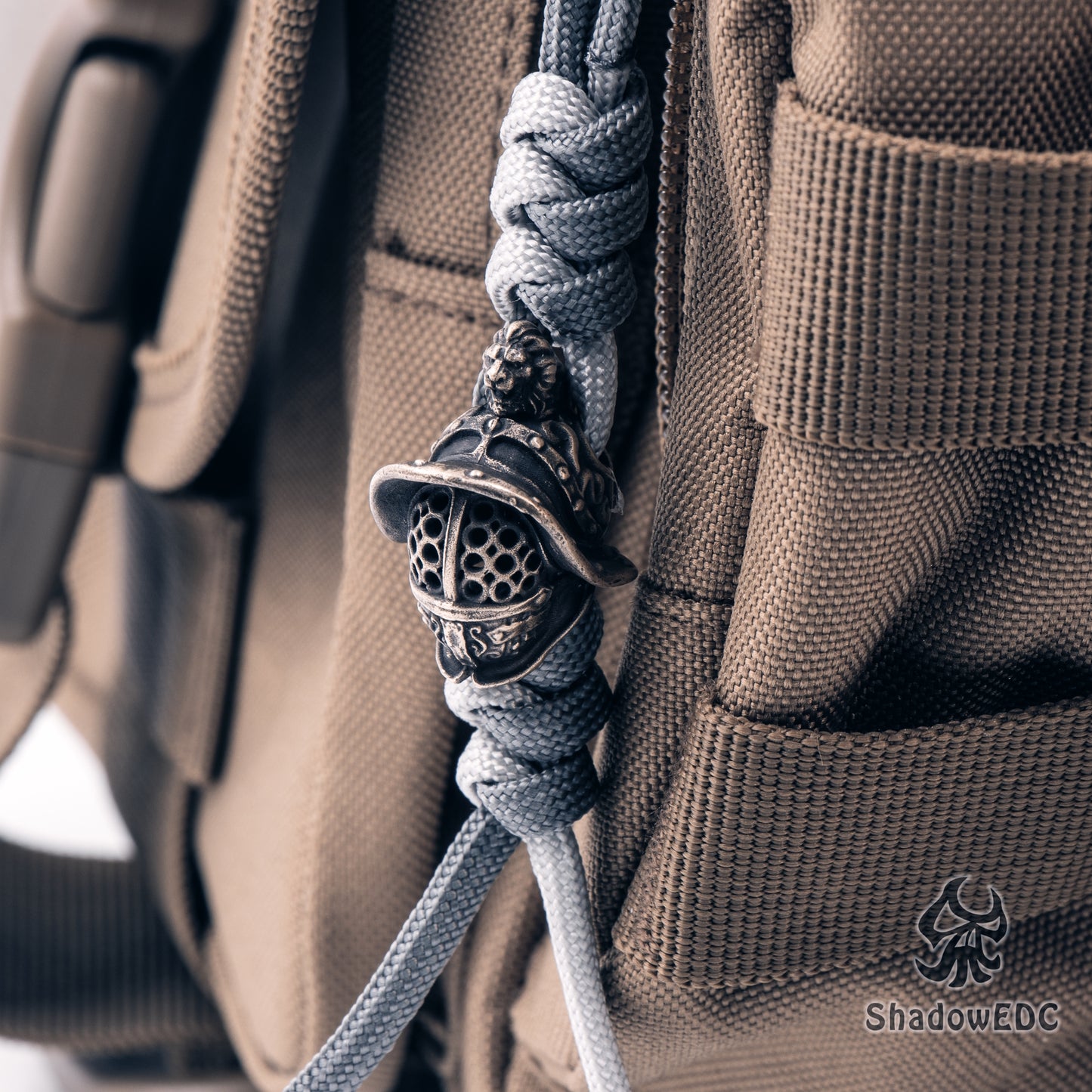Gladiator Helmet Paracord Bead for Knife, lanyard Pendants，custom beads，550 Paracord， Bracelet beads, and EDC Gears, ShadowEDC DIY Outdoor Survival Tool Accessories 
