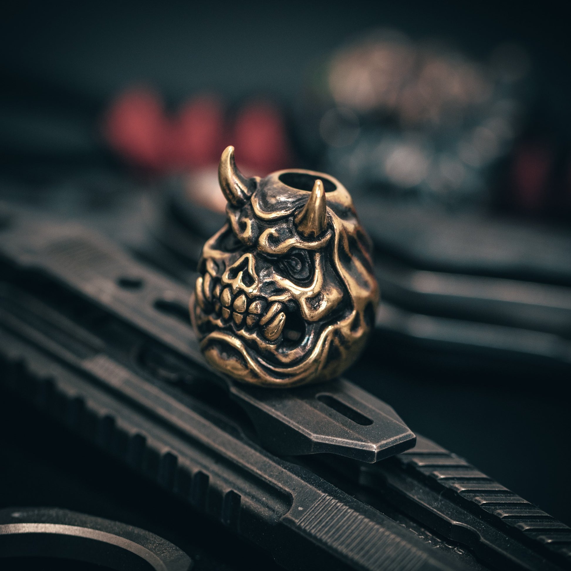 Hannya Skull Daruma Paracord Bead for Knife, lanyard Pendants，custom beads，550 Paracord， Bracelet beads, and EDC Gears, ShadowEDC DIY Outdoor Survival Tool Accessories 
