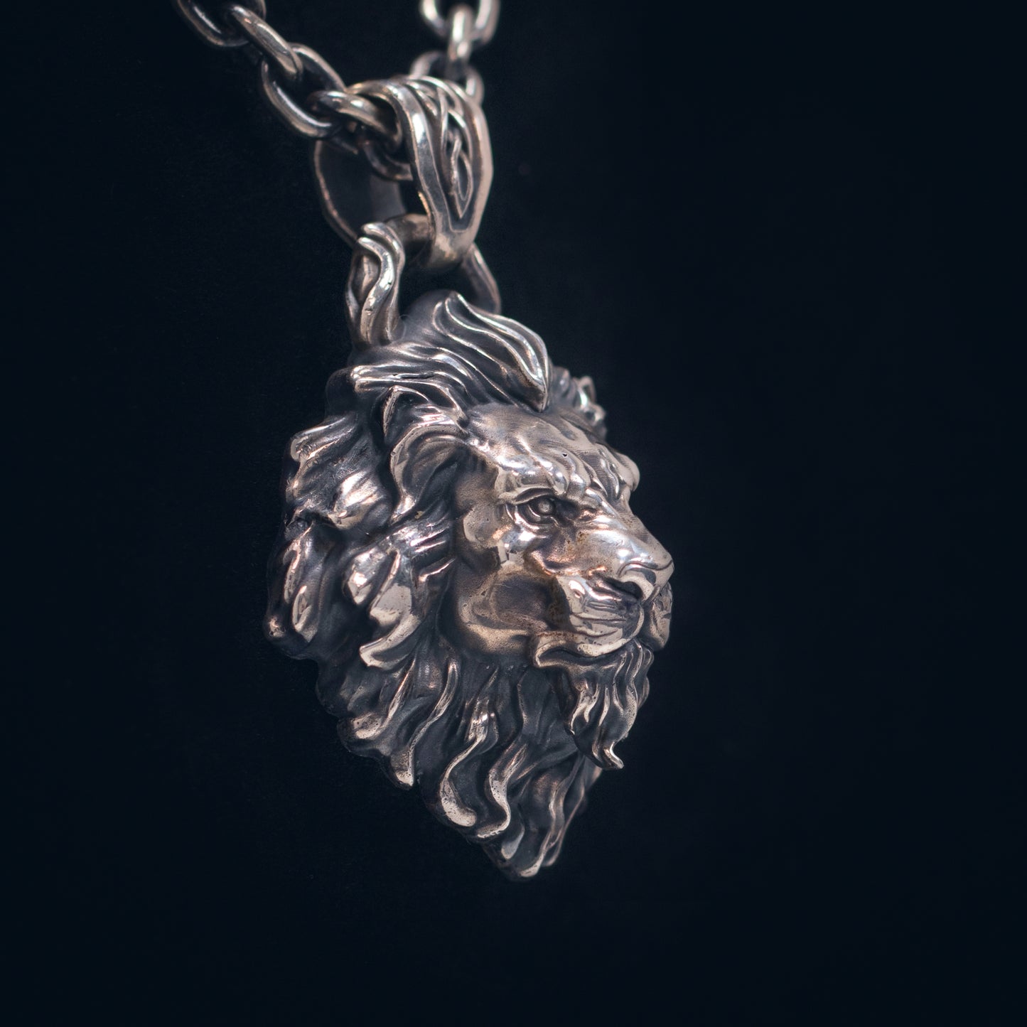 Lion Silver Pendant _ Big