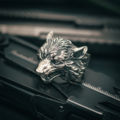 Wolf Silver Ring