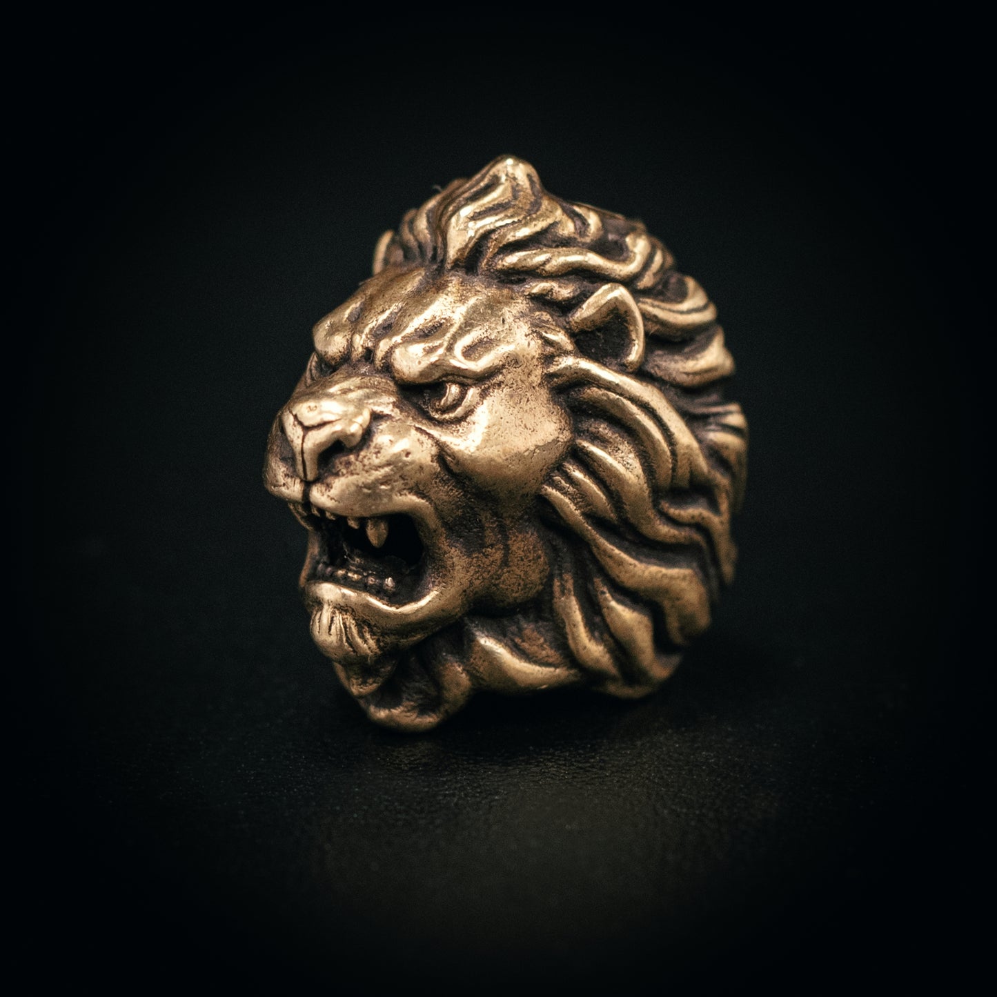 Lion Head Paracord Bead for Knife, lanyard Pendants，custom beads，550 Paracord， Bracelet beads, and EDC Gears, ShadowEDC DIY Outdoor Survival Tool Accessories 
