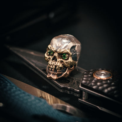 Skull Paracord Bead with Gem for Knife, lanyard Pendants，custom beads，550 Paracord， Bracelet beads, and EDC Gears, ShadowEDC DIY Outdoor Survival Tool Accessories 