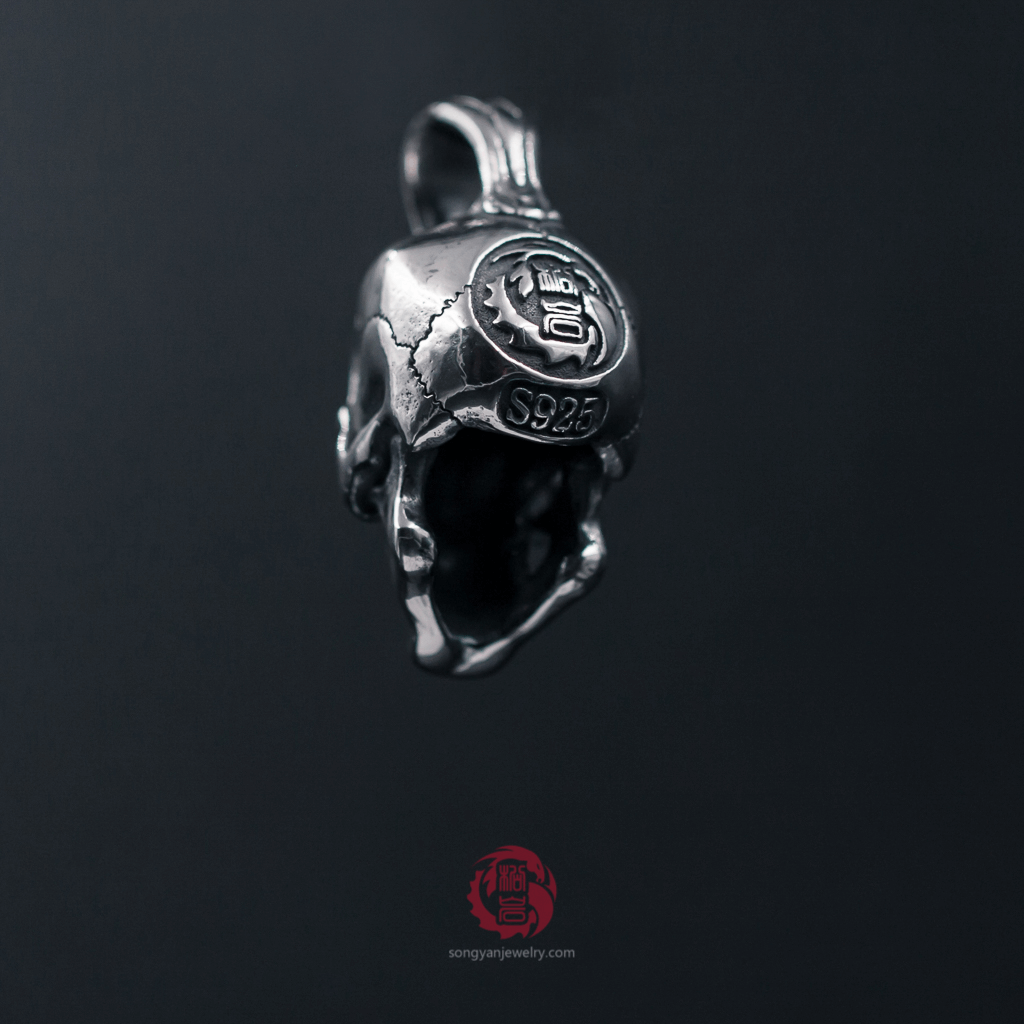 Silver Skull Pendant